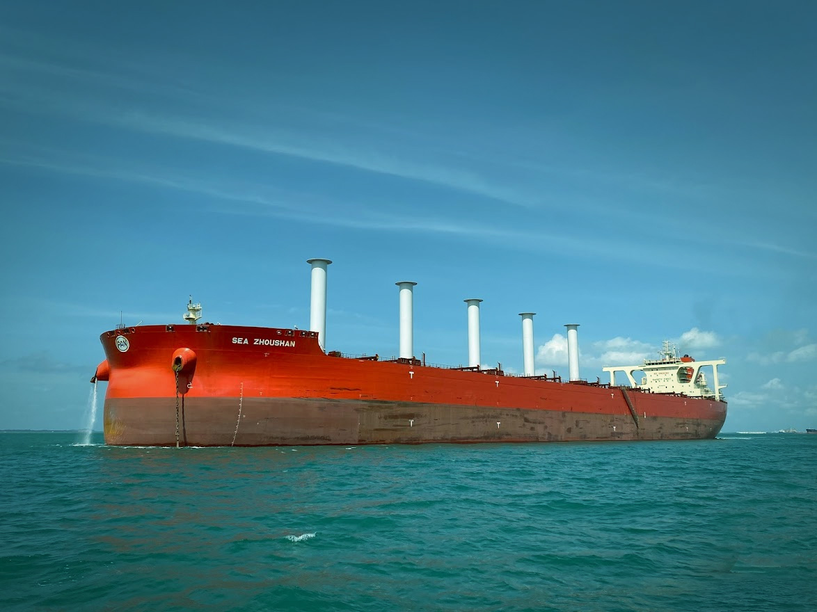 Bulk carriers - Norsepower Rotor Sails™ | Wind Propulsion